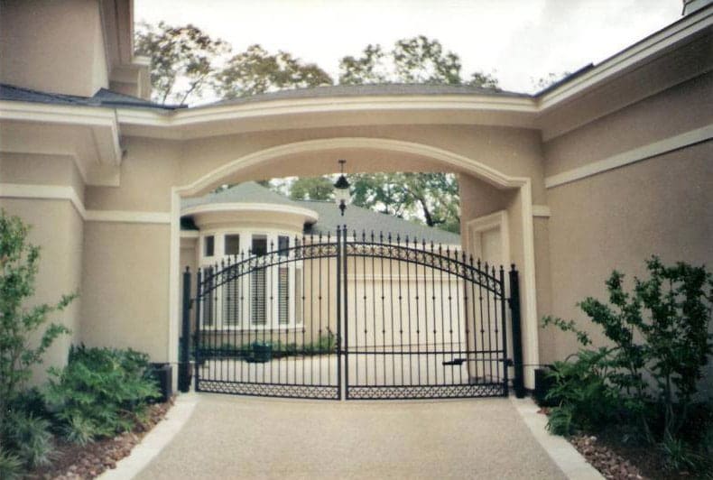 Black iron automatic gate
